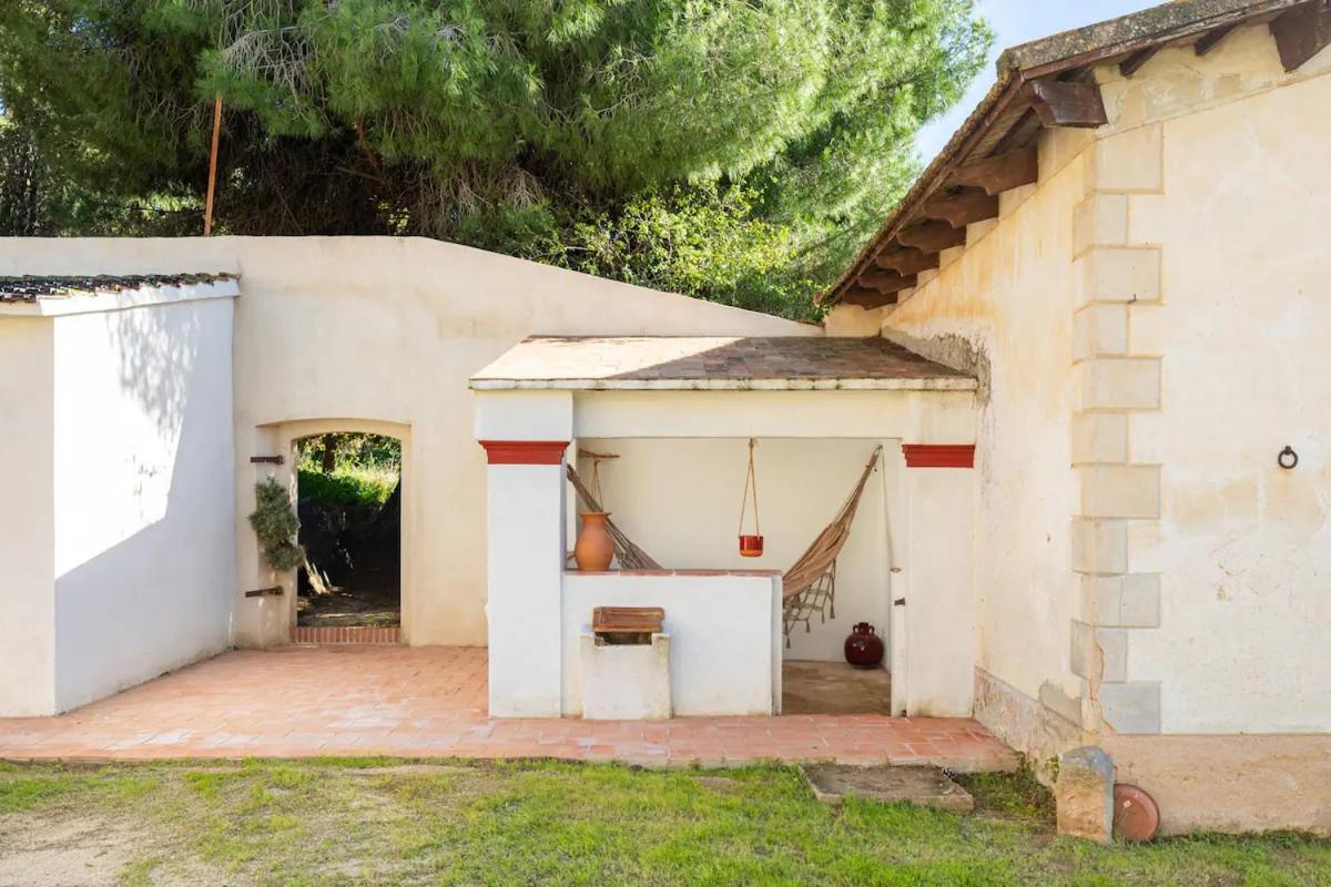 Rovira: Neoclassical Mansion Near Barcelona Alella